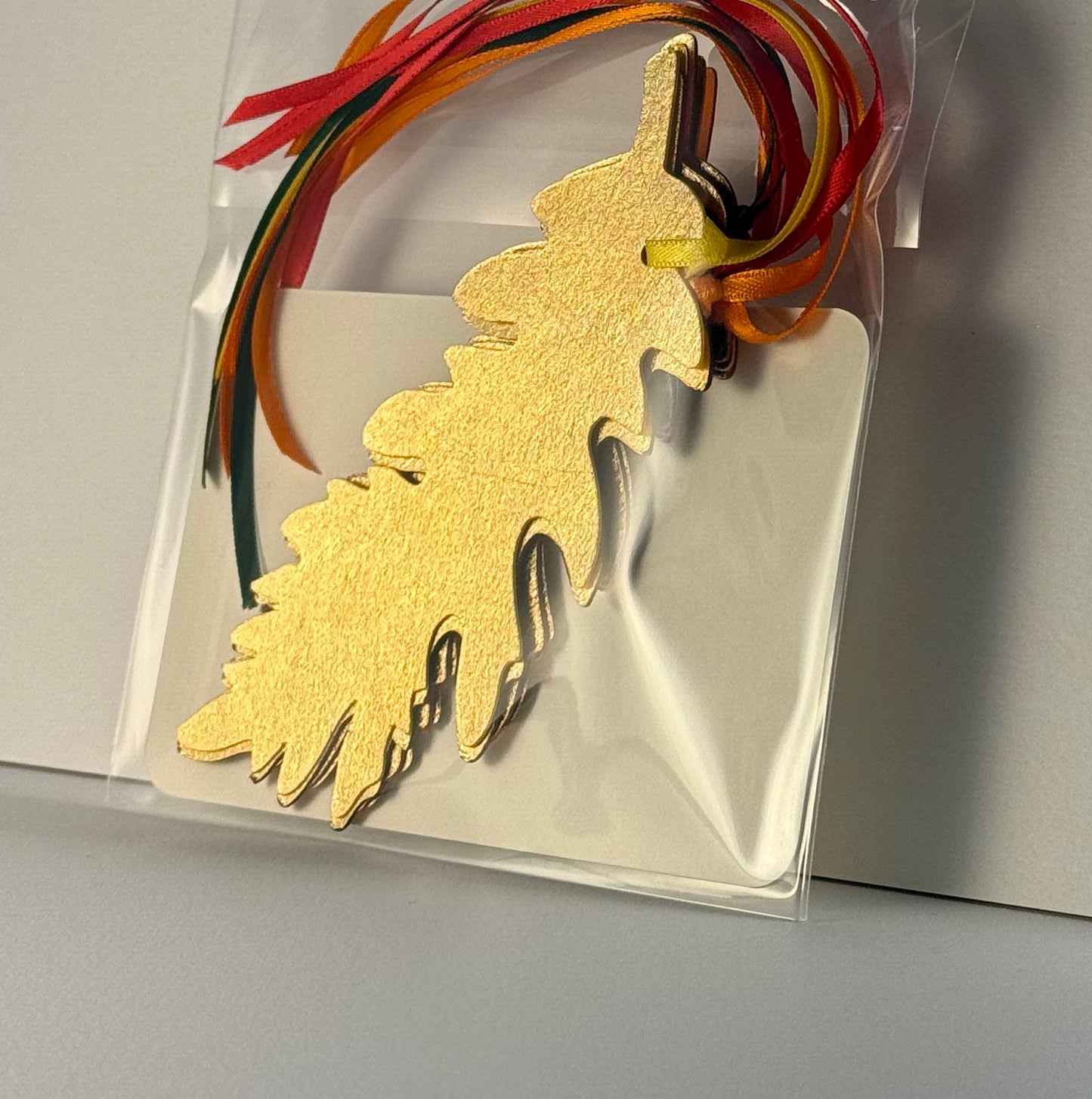Tie On Tags - Leaf 2 - Oak Leaf - Set of six