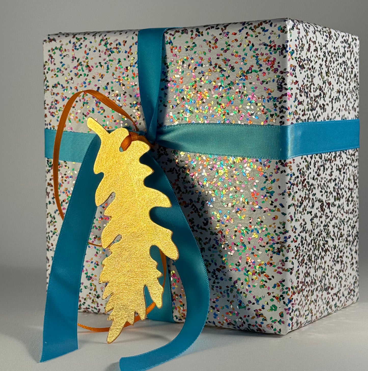 Tie On Tags - Leaf 2 - Oak Leaf - Set of six